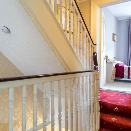 City Luxury Townhouse Apartment *